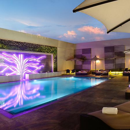 Hs Hotsson Hotel Ирапуато Екстериор снимка