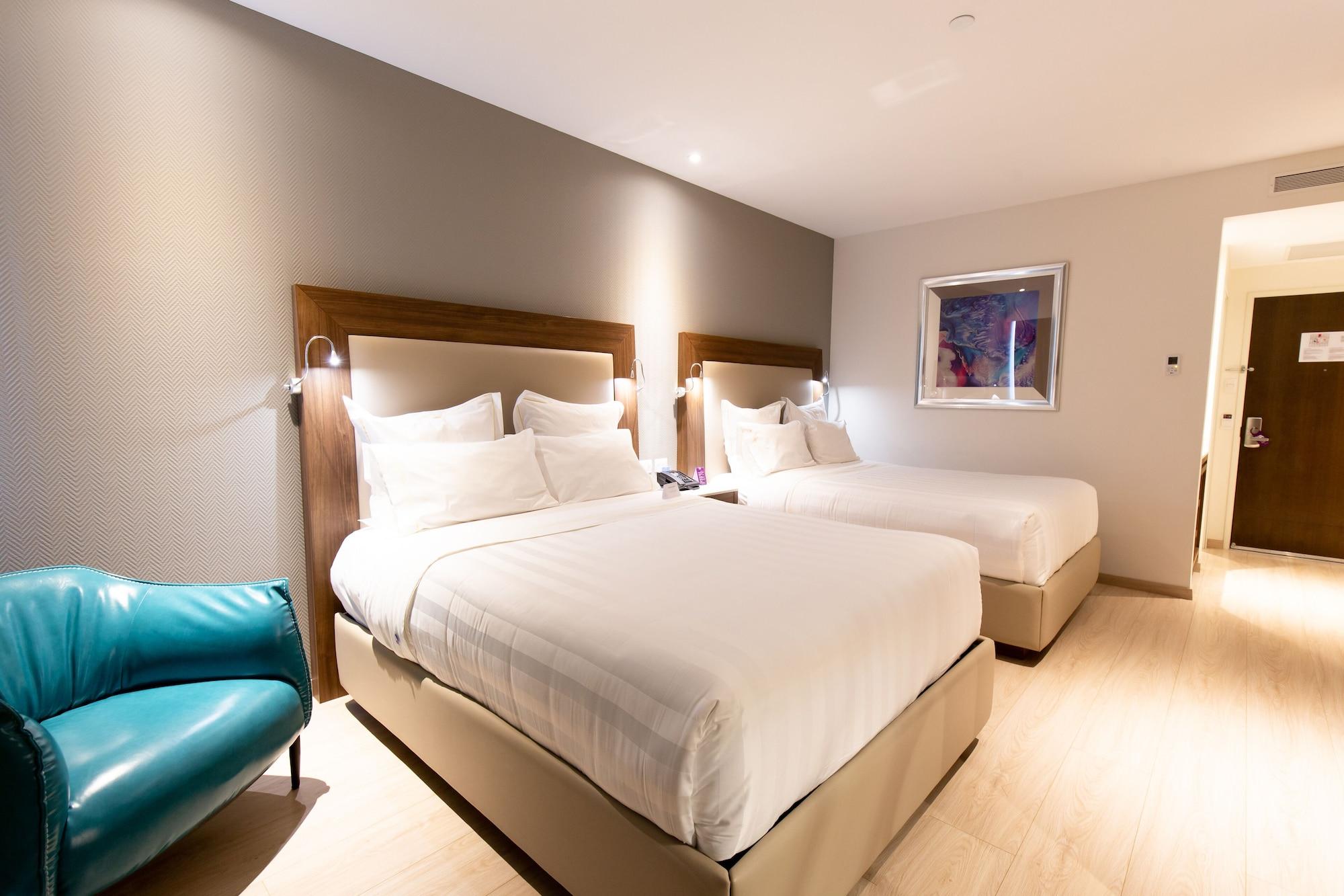 Hs Hotsson Hotel Ирапуато Екстериор снимка